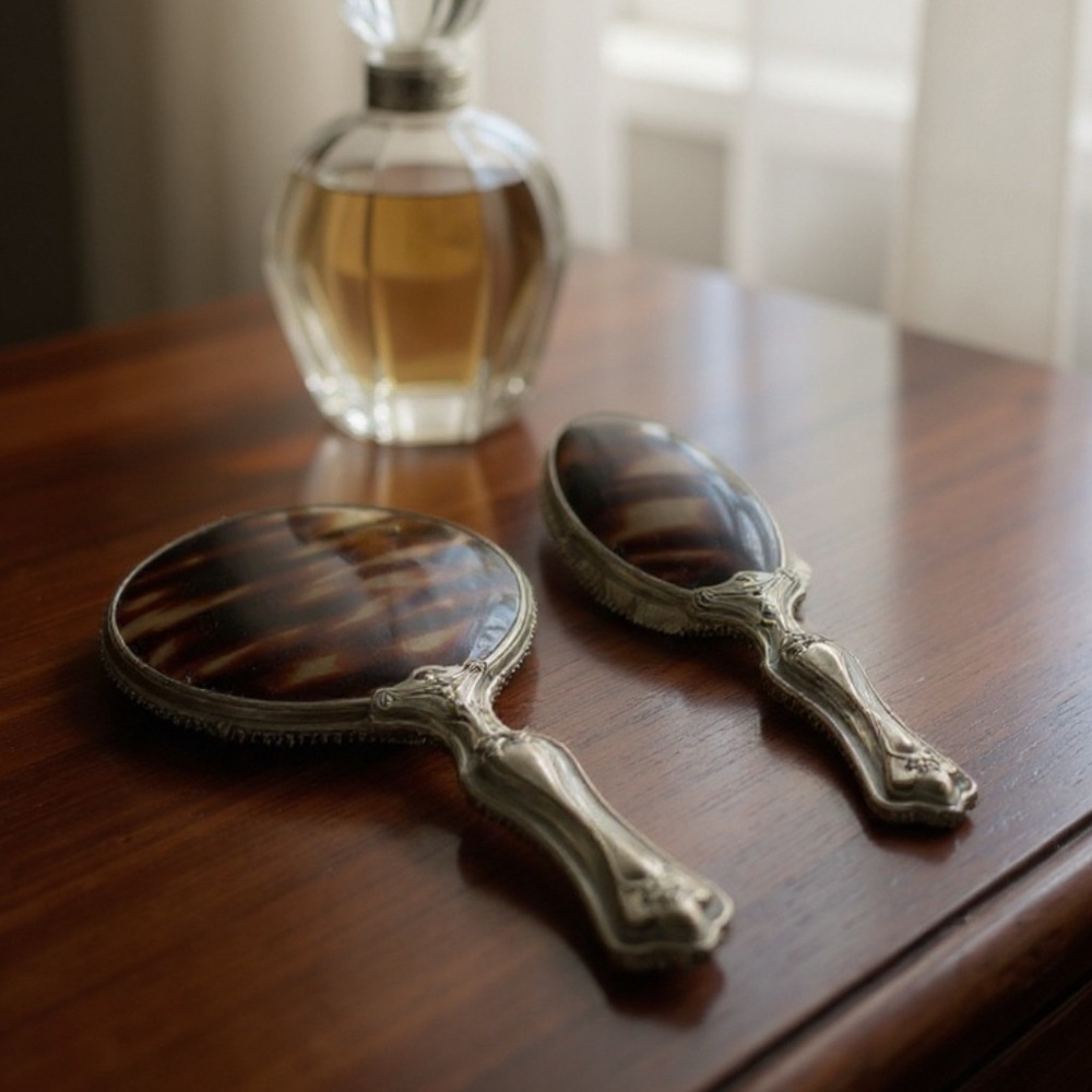 Vintage mirror and brush